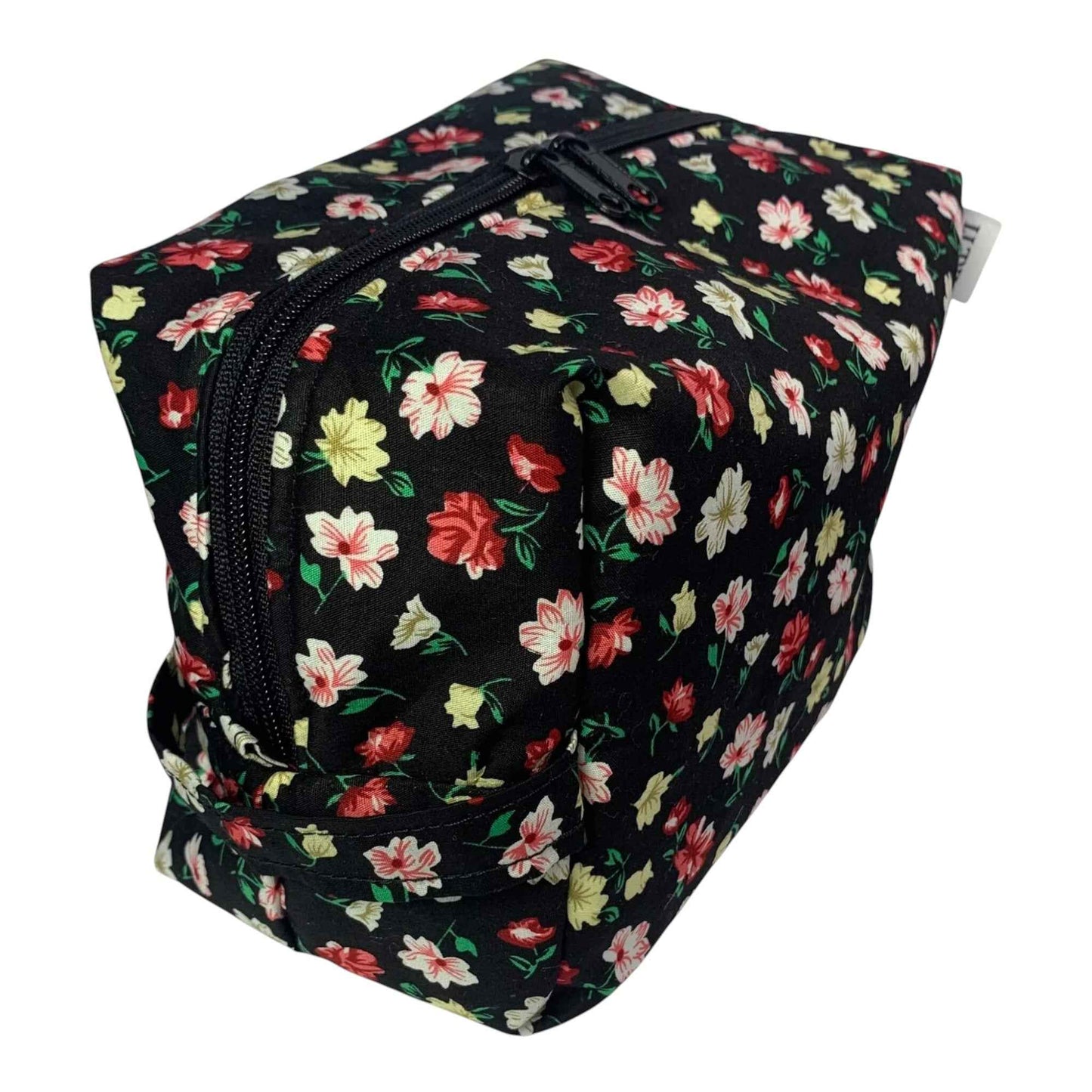 Classic Floral Pouch – Elegant Handmade Organizer with Inner Pocket