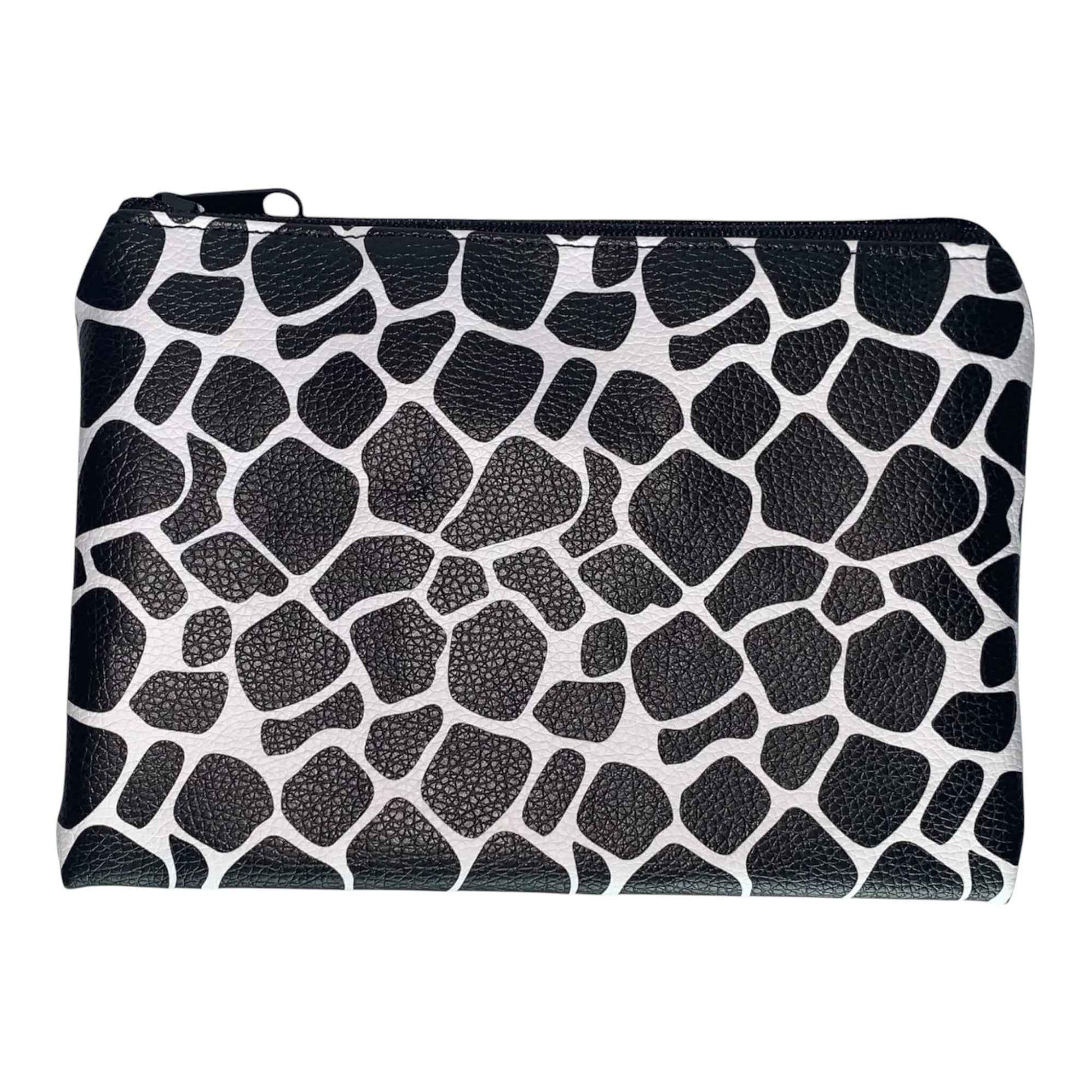 Black & White Giraffe Print Clutch – Faux Leather Animal Print Bag